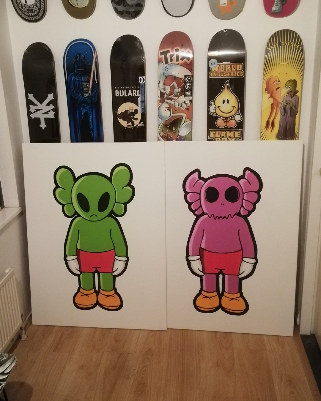 DMOVDO – ALIEN (90 × 120 cm / 35.4 × 47.2 in)