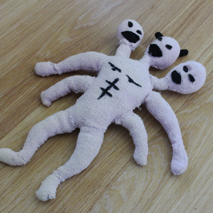 DMOVDO - DEMON DOLL (30 × 38 cm / 11.8 × 15 in)